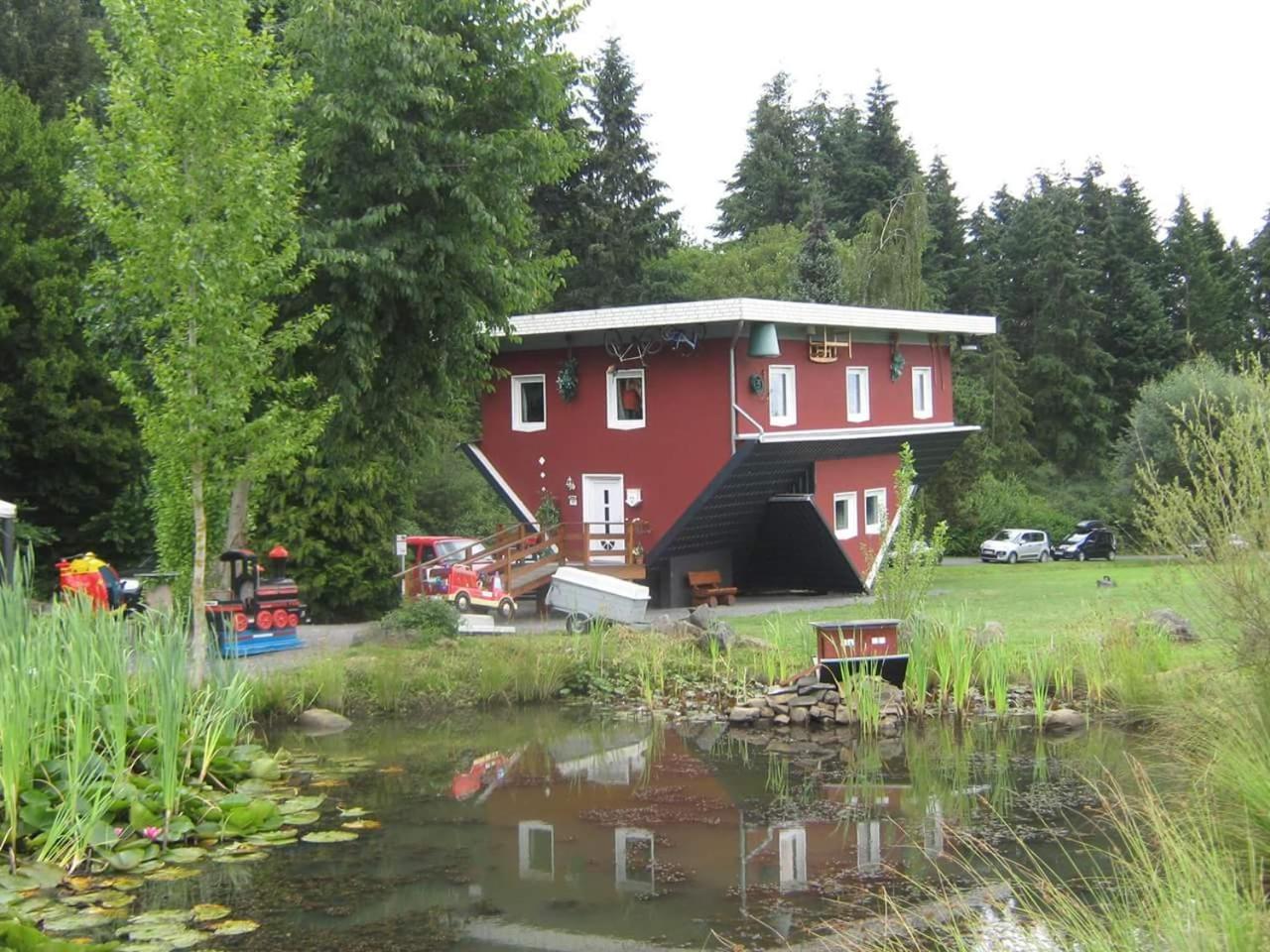 Отель Waldecker Taverne Бад-Арользен Экстерьер фото